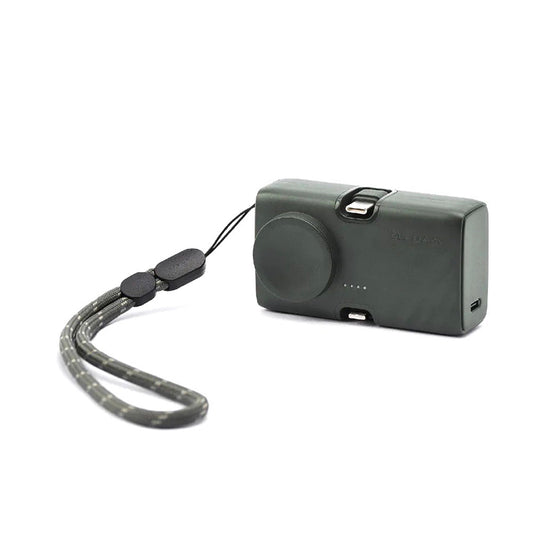 แบตเตอรี่สำรองพกพา Adam Element Gravity 3 แบบ 3 in 1 สี Green