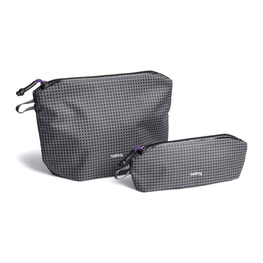 กระเป๋า Lite Pouch Duo สี Arcade Gray จากแบรนด์ BELLROY