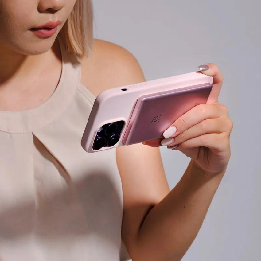 แบตเตอรี่สำรองพกพา Adam Element Gravity C5 ความจุ 5000 mAh สี Pink