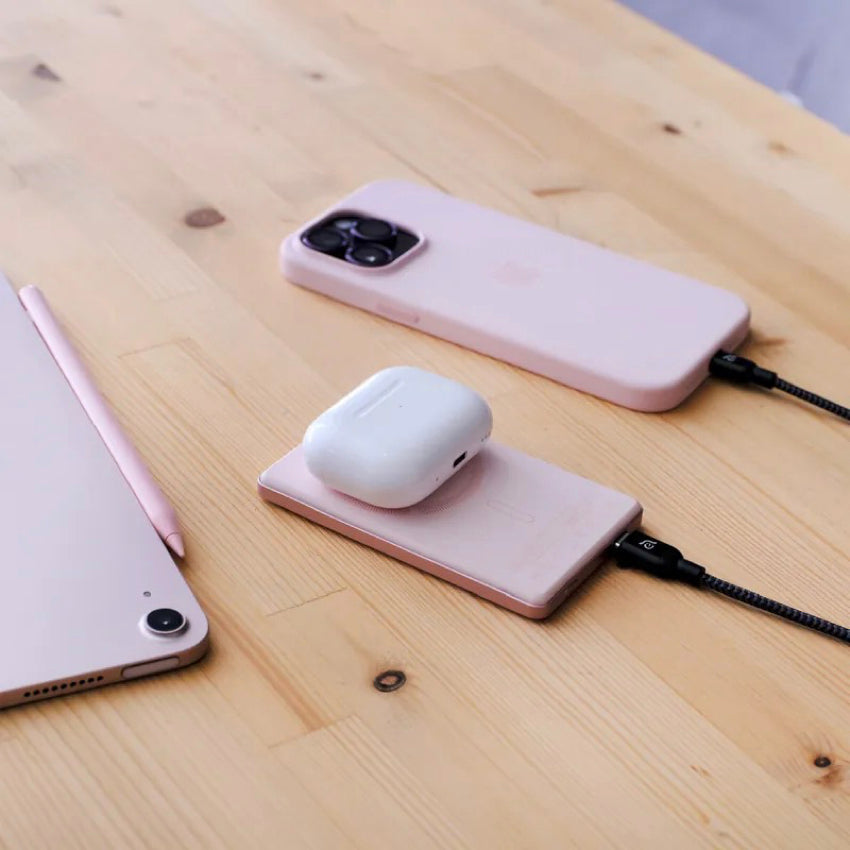 แบตเตอรี่สำรองพกพา Adam Element Gravity C5 ความจุ 5000 mAh สี Pink