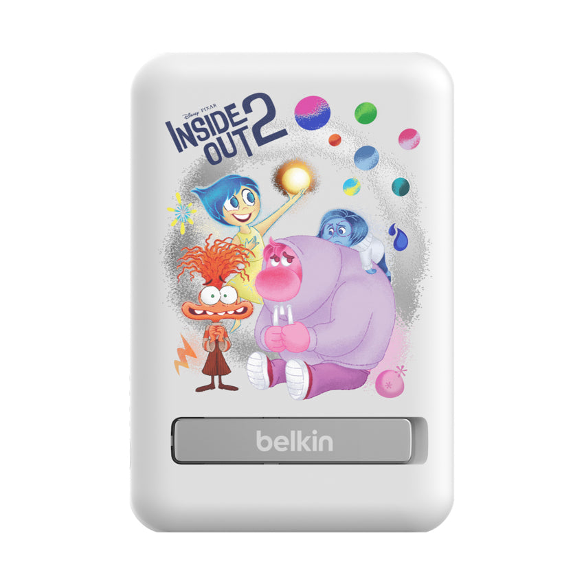 Belkin BOOST CHARGE Magnetic 7.5W Wireless Power Bank 5K with Kickstand-Inside Out