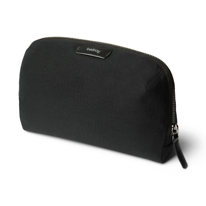 กระเป๋า Desk Caddy สี Black จากแบรนด์ BELLROY