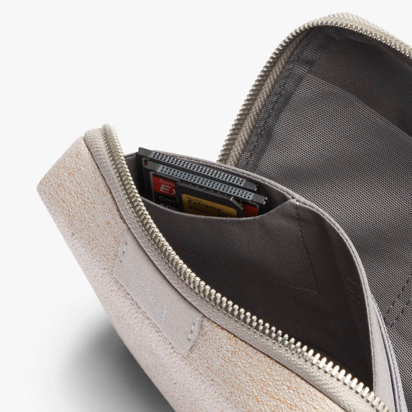 Bellroy Tech Kit Compact - Saltbush