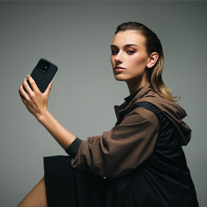 DECODED iPhone 17 Pro Max Leather Case MagSafe – Black, Premium ECCO Leather