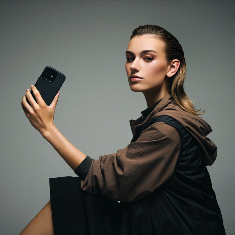 DECODED iPhone 17 Pro Max Leather Case MagSafe – Black, Premium ECCO Leather