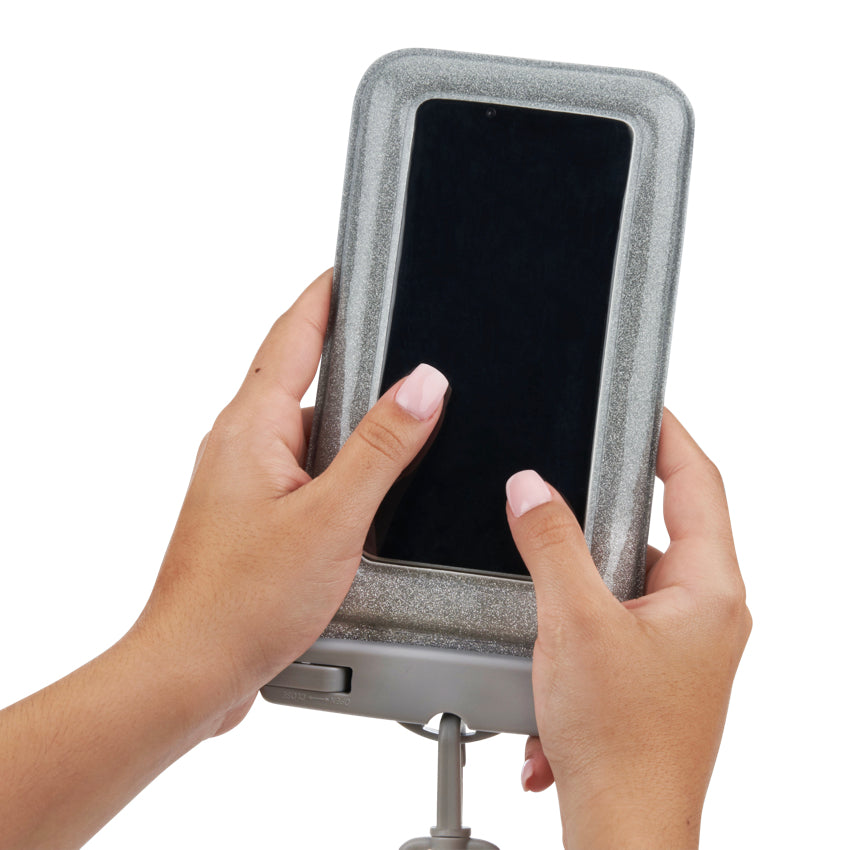 ซองใส่โทรศัพท์มือถือกันนํ้า Kate Spade Pouch - Silver Glitter