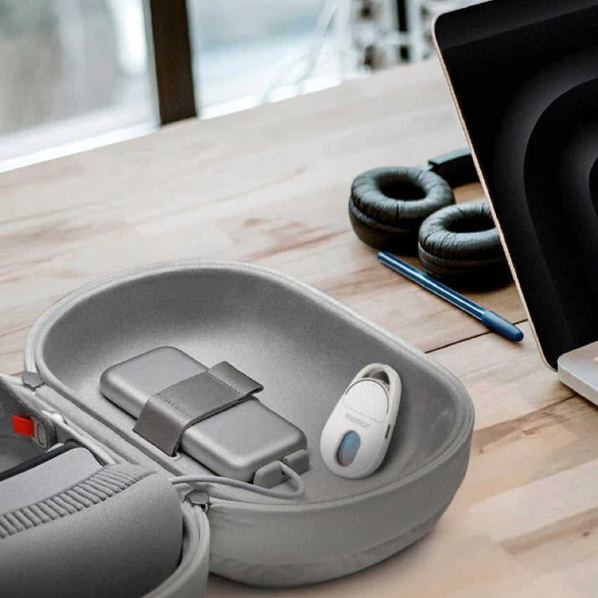 อุปกรณ์ติดตาม Momax PinGuard Camera Scanning สี Orange