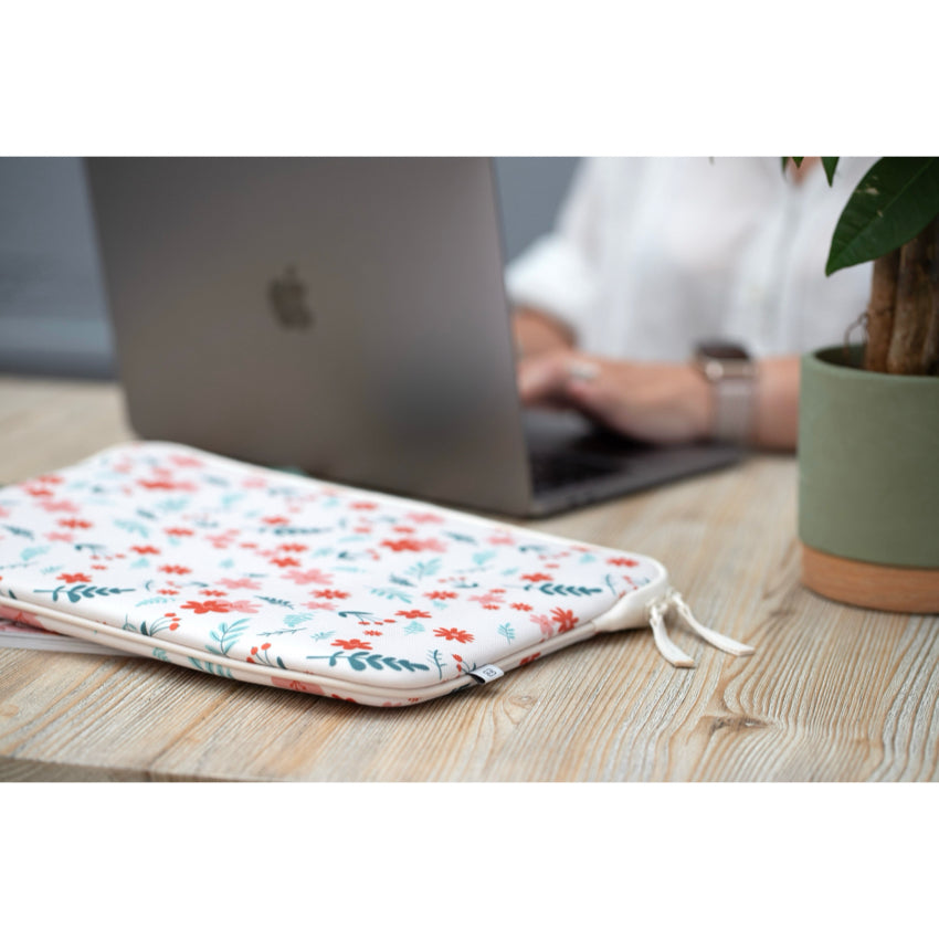 กระเป๋าคอมพิวเตอร์ MacBook Pro/Air 13 นิ้ว Mw Basics 2 Life สี Pattern Flower Bomb
