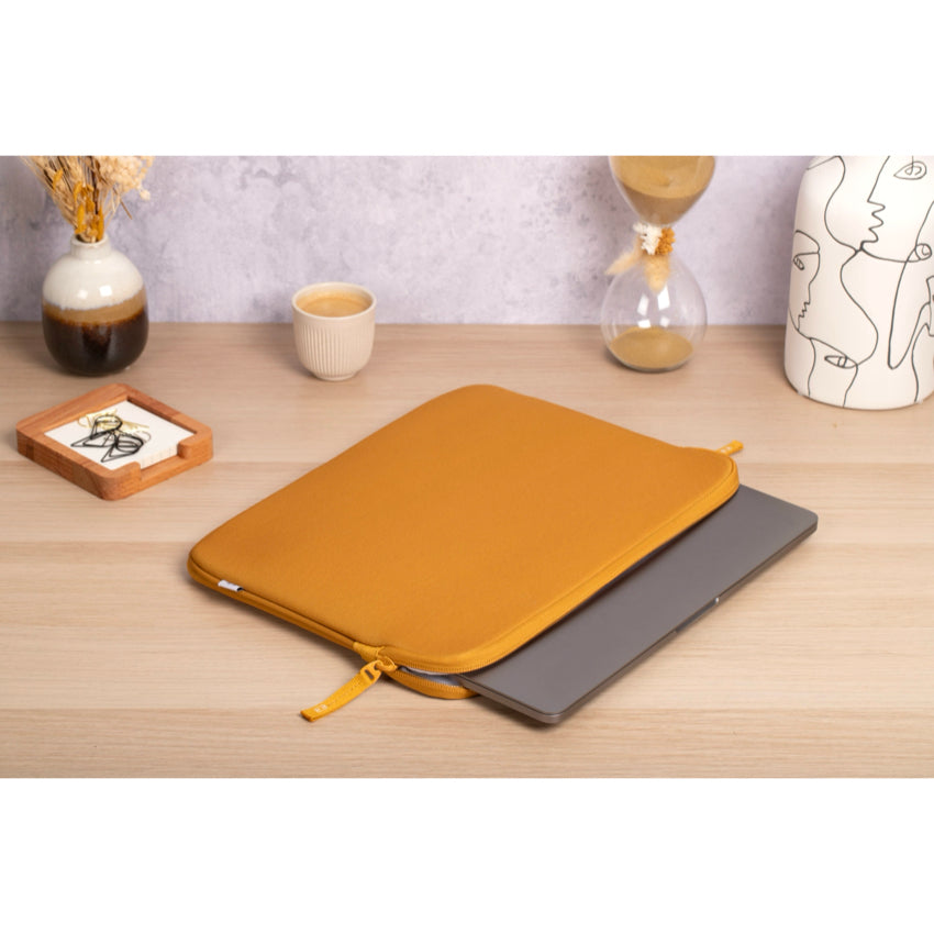 กระเป๋าคอมพิวเตอร์ MacBook Pro/Air 13 นิ้ว Mw Basics 2 Life สี Yellow/White