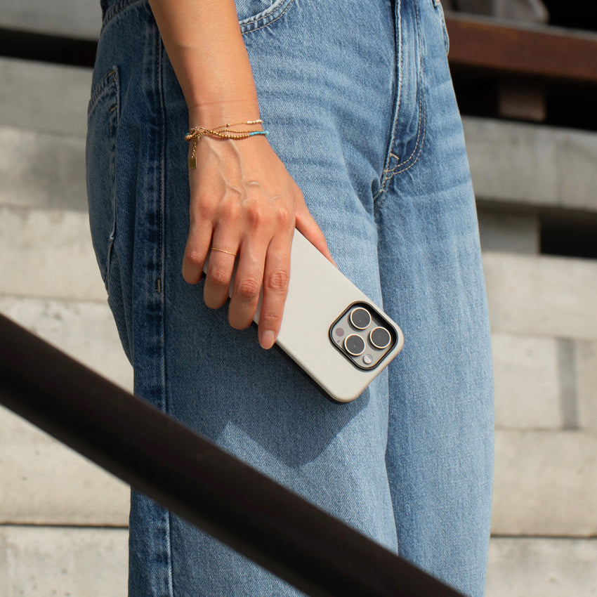 เคสกันกระแทก iPhone 16 Native Union Active สี Sandstone