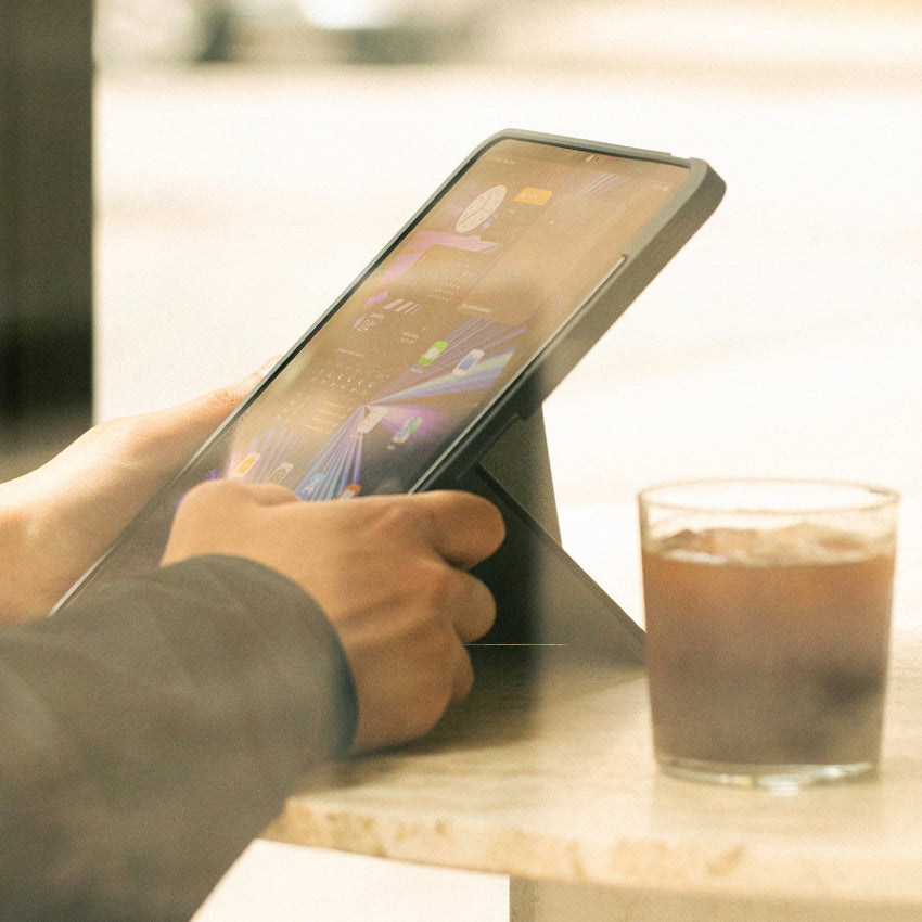 เคสกันกระแทก iPad Air 11 M2/M3 Native Union รุ่น Active สีดำ