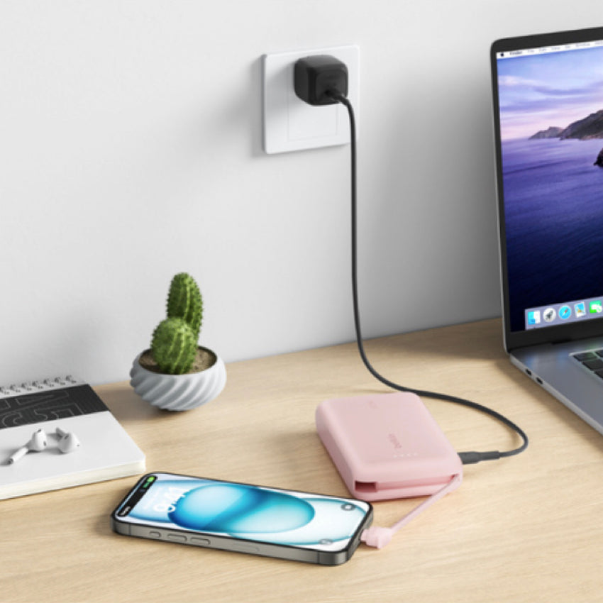 BELKIN BOOST CHARGE Power Bank 10K with built in cable-Pink