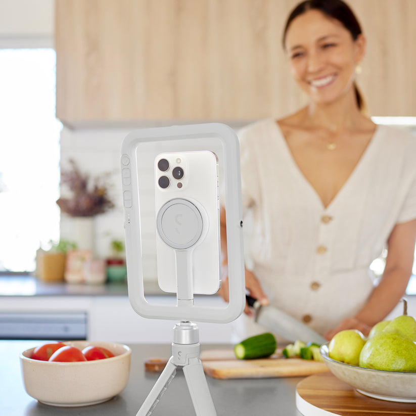 SnapStudio Light สี Stone ดีไซน์พกพา ใช้งานสะดวก