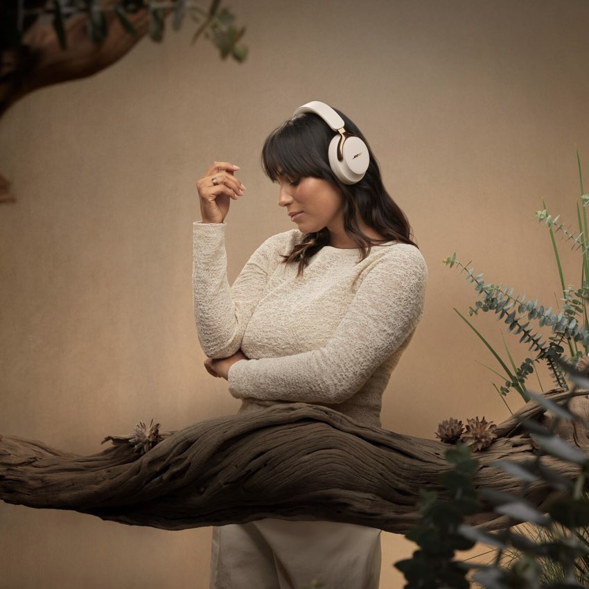 หูฟังไร้สายแบบครอบหู Quietcomfort Ultra รุ่นที่ 2 สี Driftwood Sand