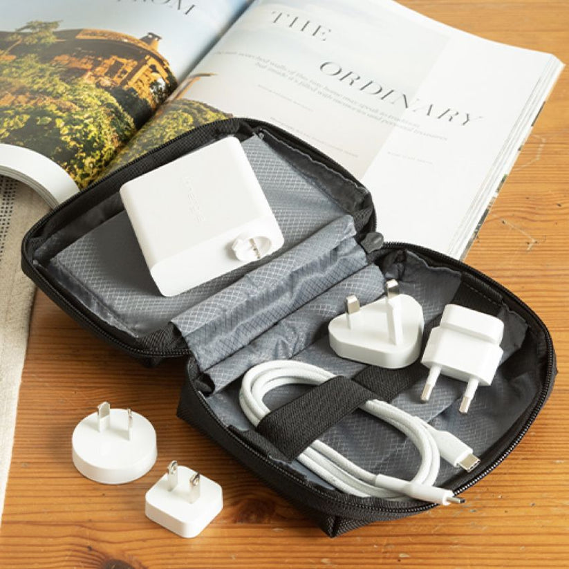 INNERGIE C10 Duo USB-C Power Adapter (TH Plug) หัวชาร์จ C10 Duo พอร์ตคู่ USB-C กำลังไฟสูงสุด 100 วัตต์ สามารถชาร์จอุปกรณ์ 2 เครื่องพร้อมกันได้ ขนาดเล็ก พกพาสะดวก