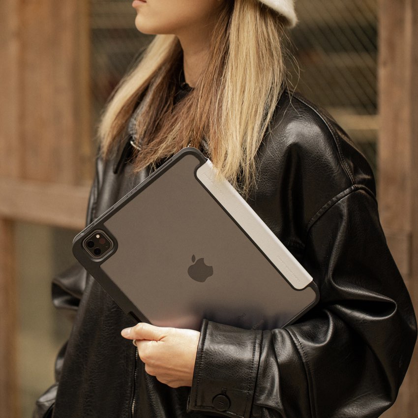 เคสกันกระแทก Native Union Active Case iPad 10.9 สี Sandstone