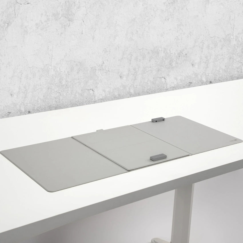 แผ่นรองโต๊ะ Function 101 WorkPad Pro สี Light Gray