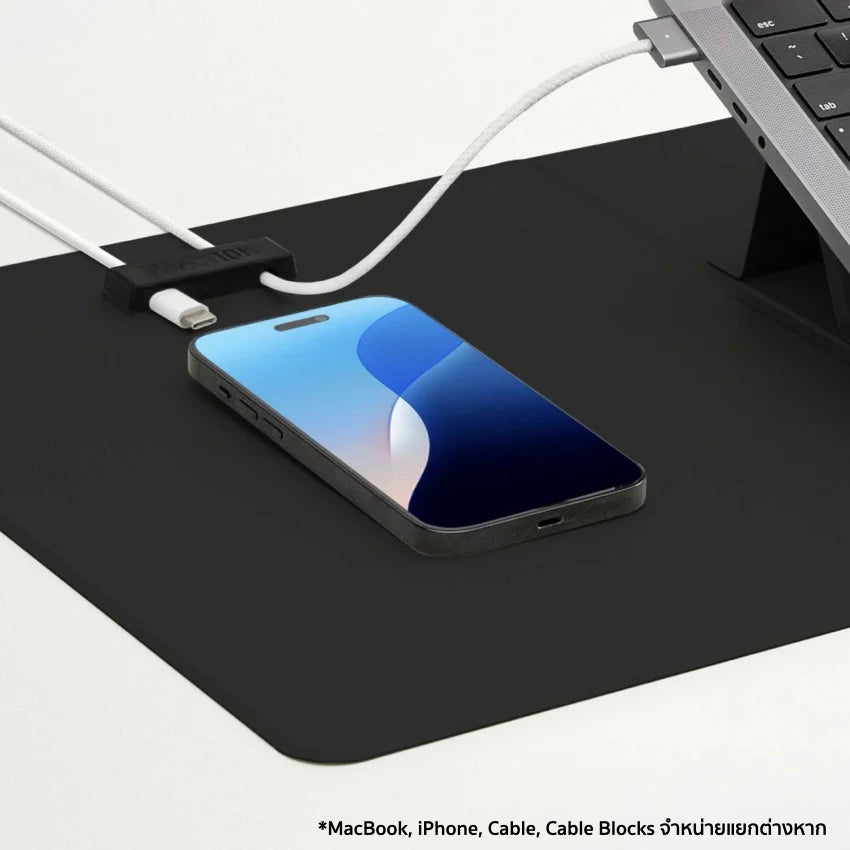 แผ่นรองโต๊ะ Function 101 WorkPad Pro สี Black